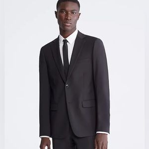 Calvin Klein Skinny Fit Black Suit Jacket 38R NWT